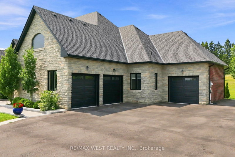 9450 Wellington Road 124