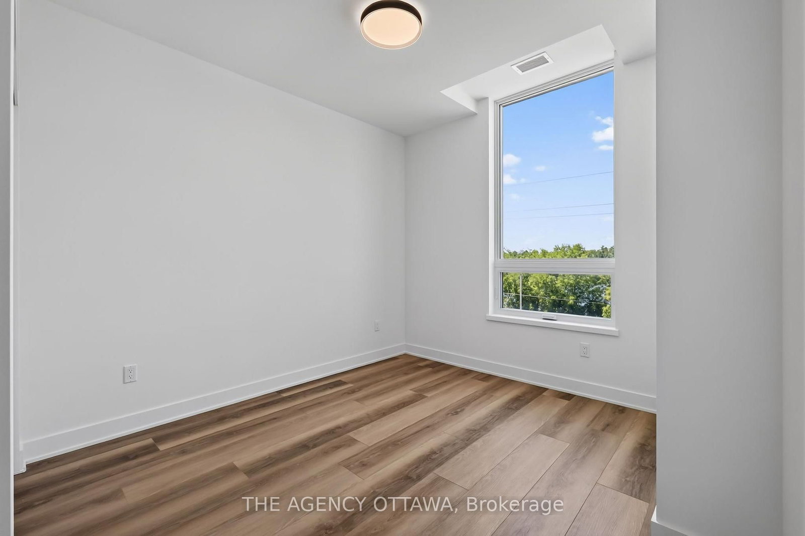 3085 Riverside Drive • #308 • Ottawa, ON photo 10