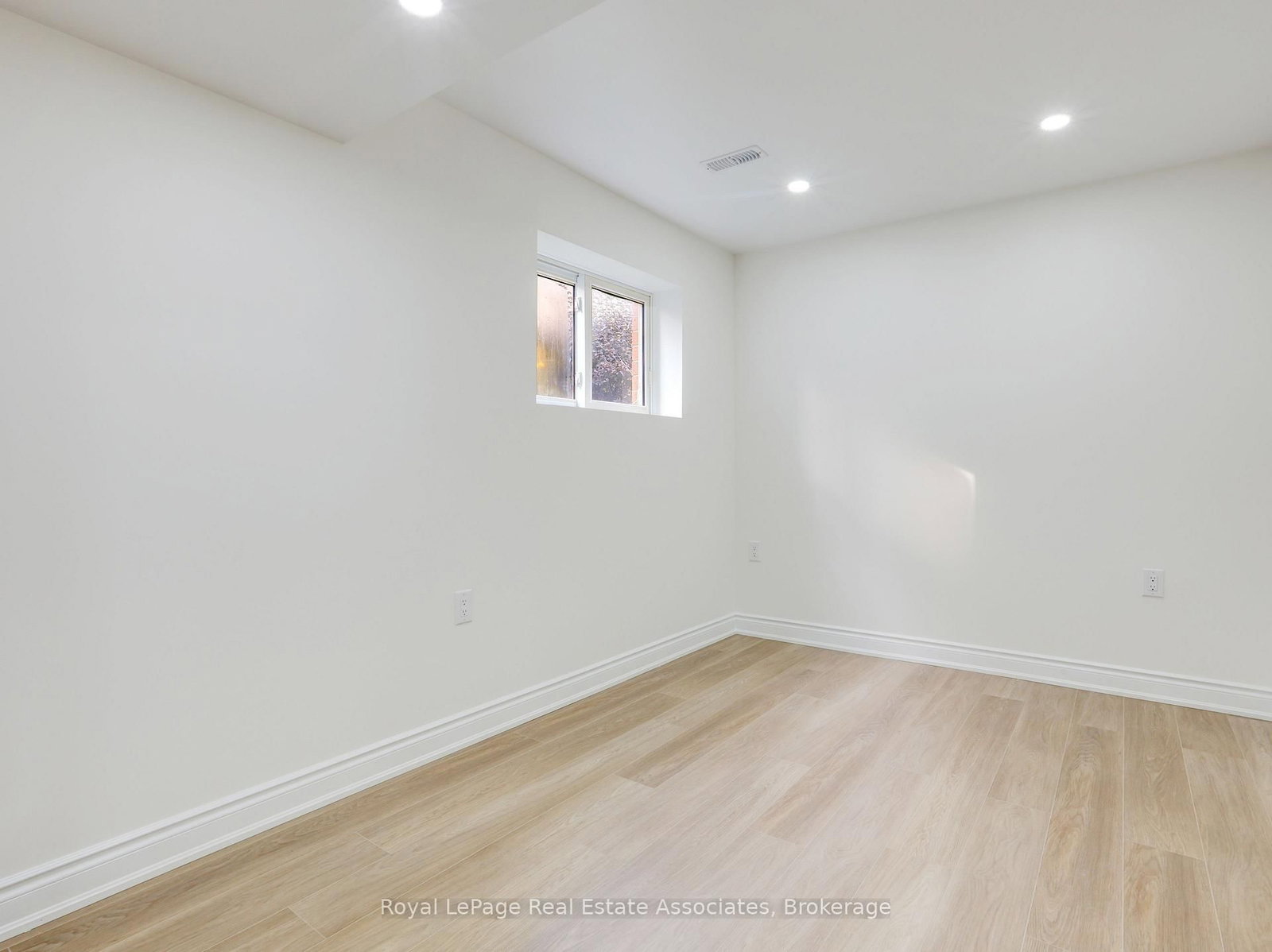 26 Mclachlan Place • Guelph, ON photo 24