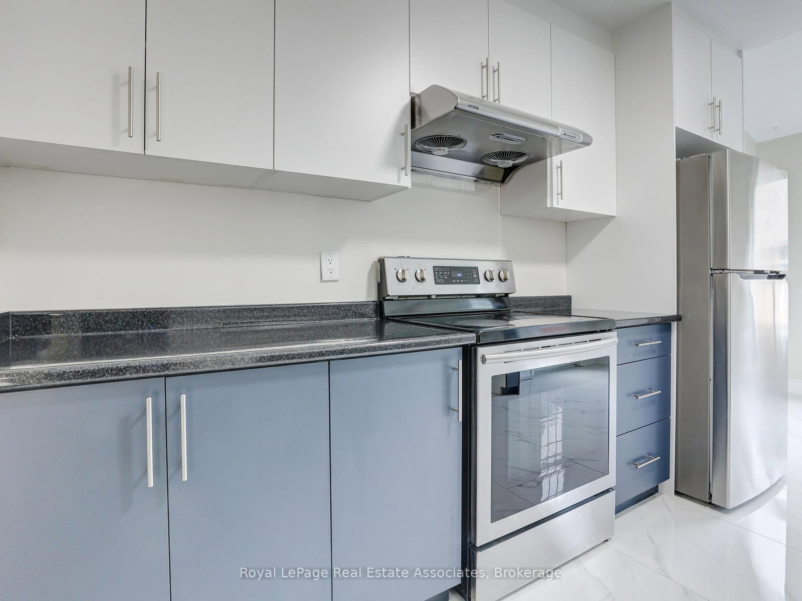 26 Mclachlan Place • Guelph, ON photo 5
