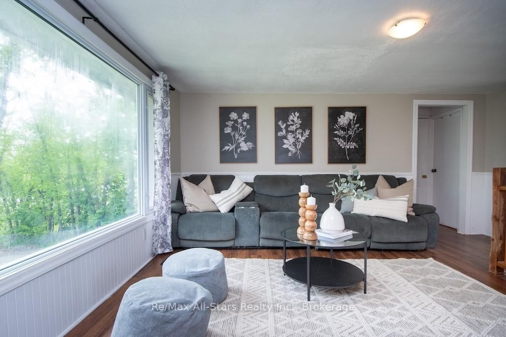 9 Riverside Drive • Kawartha Lakes, ON photo 12