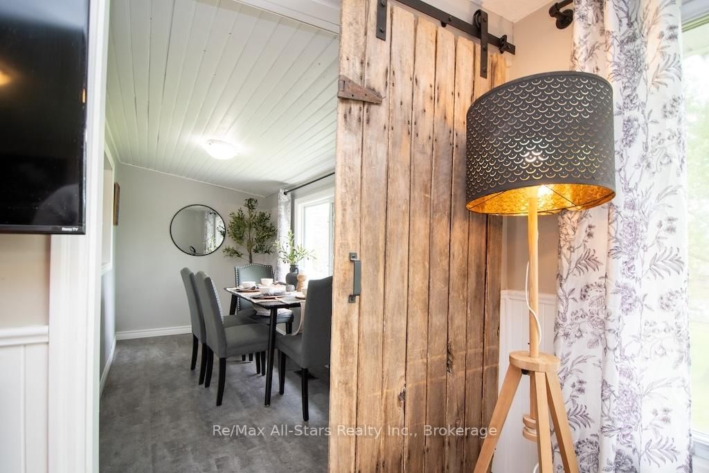 9 Riverside Drive • Kawartha Lakes, ON photo 13
