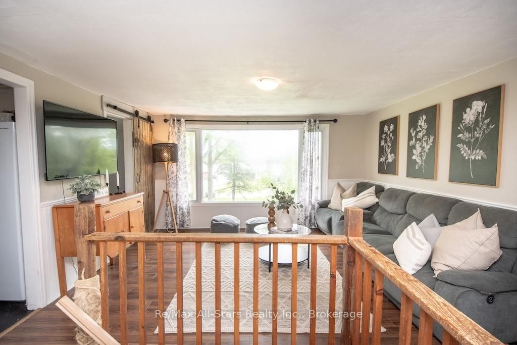 9 Riverside Drive • Kawartha Lakes, ON photo 9