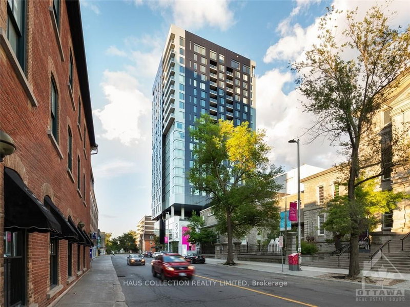 1802 - 20 DALY Avenue