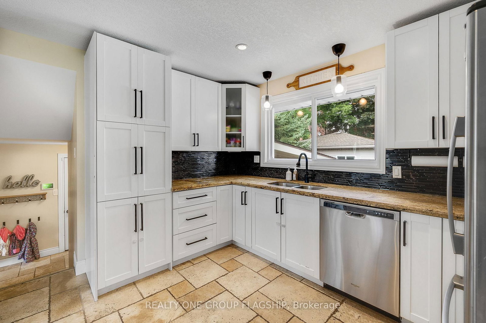 118 Princeton Drive • Hamilton, ON photo 15