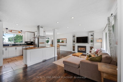 118 Princeton Drive • Hamilton, ON photo 7