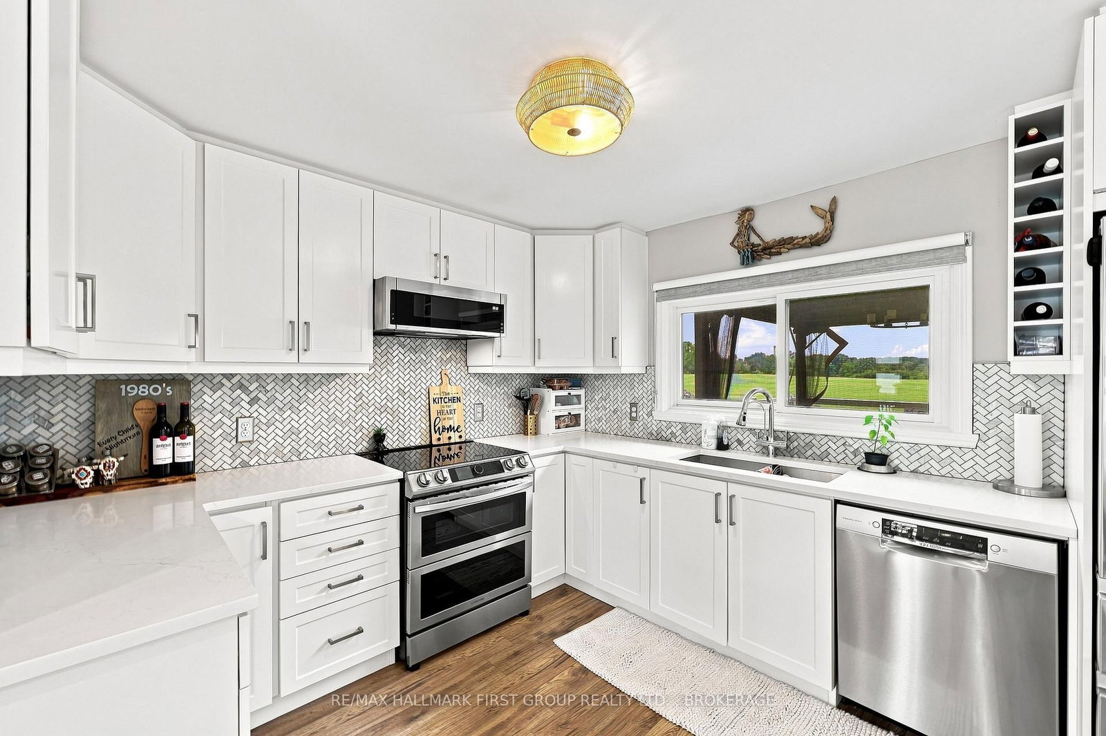 19 Sunset Lane • Kingston, ON photo 15