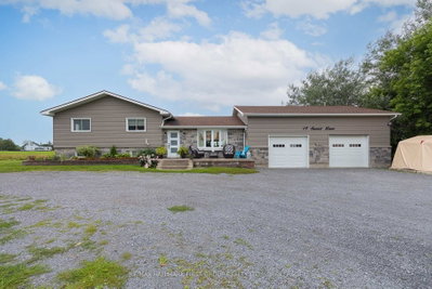 19 Sunset Lane • Kingston, ON photo 2