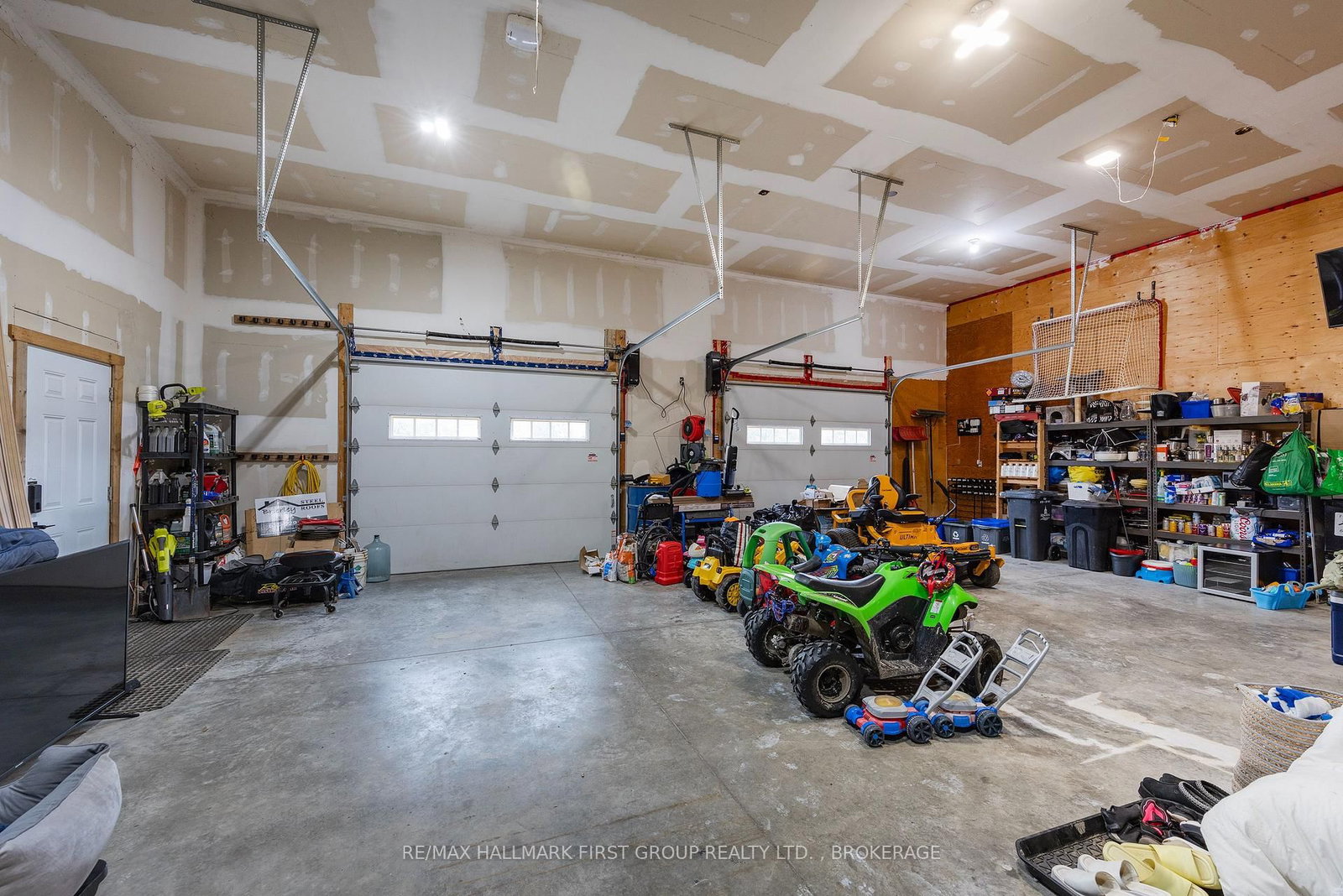 19 Sunset Lane • Kingston, ON photo 46