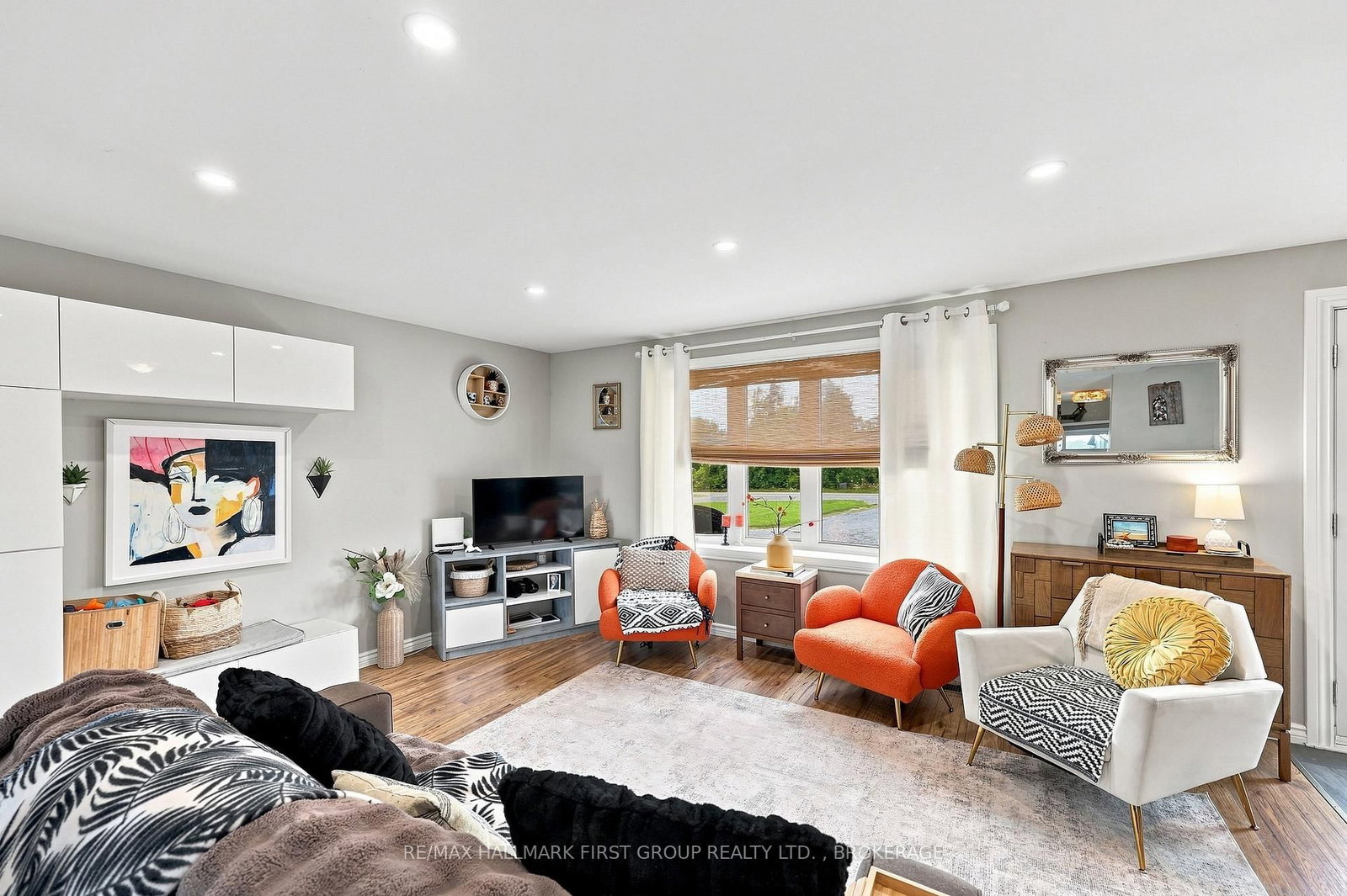 19 Sunset Lane • Kingston, ON photo 8