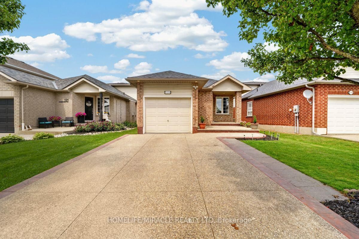 125 Hawkins Drive • Cambridge, ON photo 1