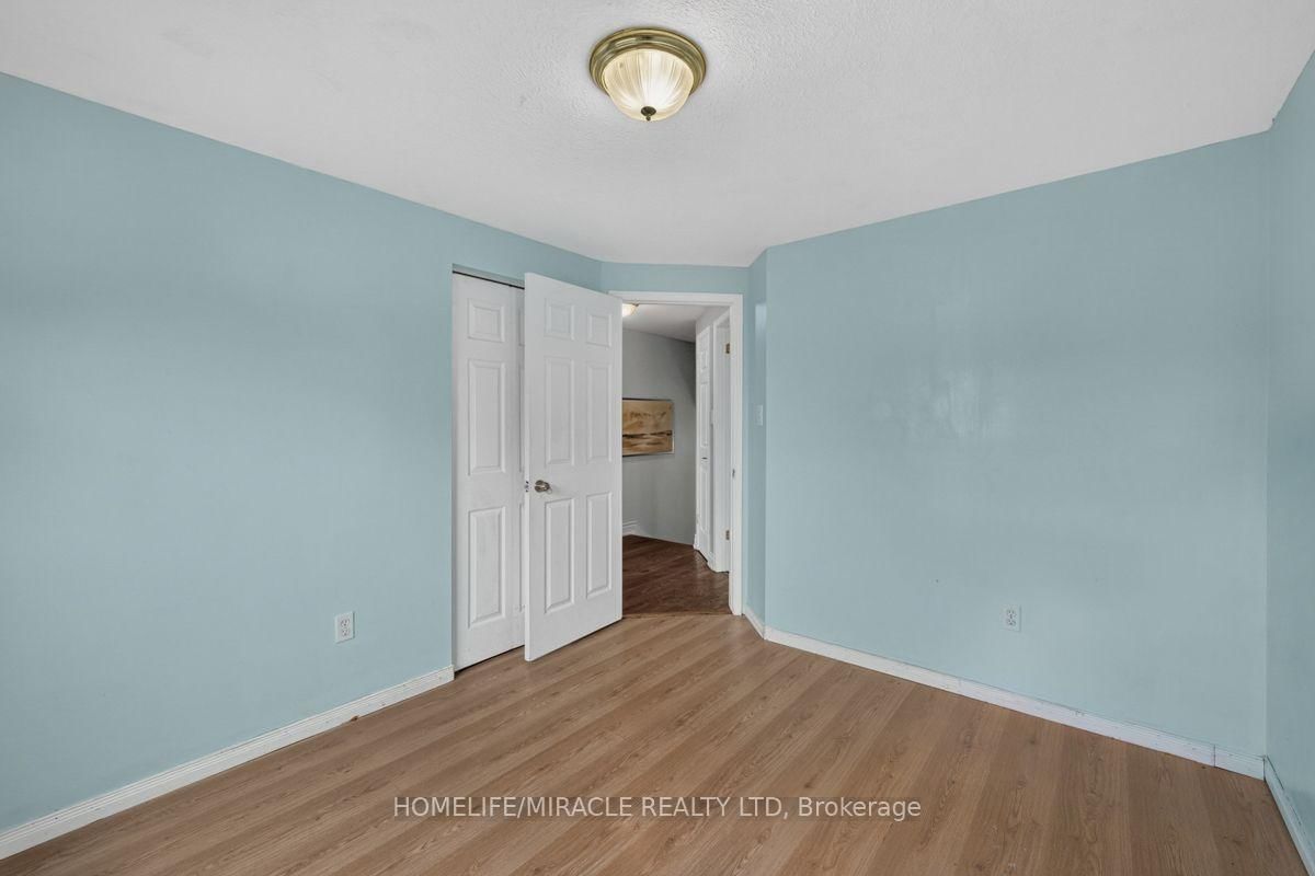 125 Hawkins Drive • Cambridge, ON photo 25