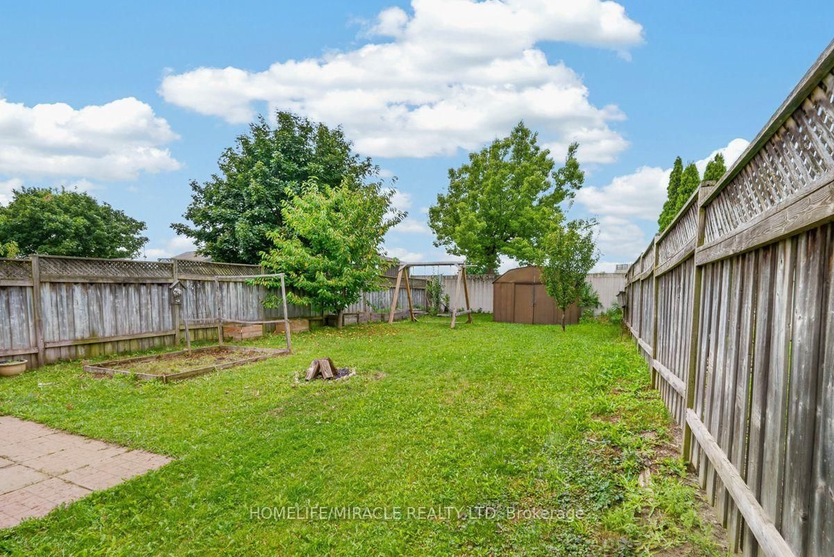 125 Hawkins Drive • Cambridge, ON photo 38