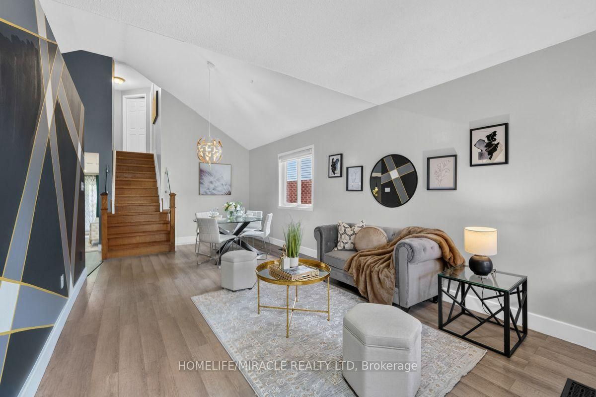 125 Hawkins Drive • Cambridge, ON photo 4
