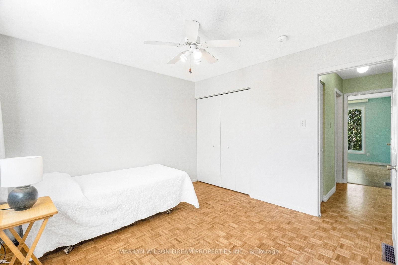 20 Coolbrook Crescent • Munster, ON photo 15