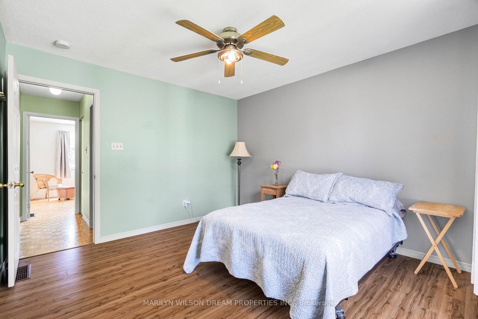 20 Coolbrook Crescent • Munster, ON photo 16