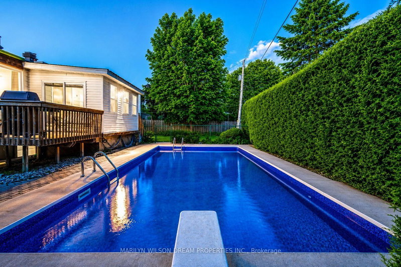 20 Coolbrook Crescent