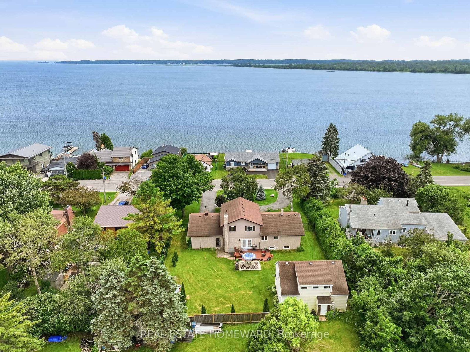 120 Harbour Street • Brighton, ON photo 1