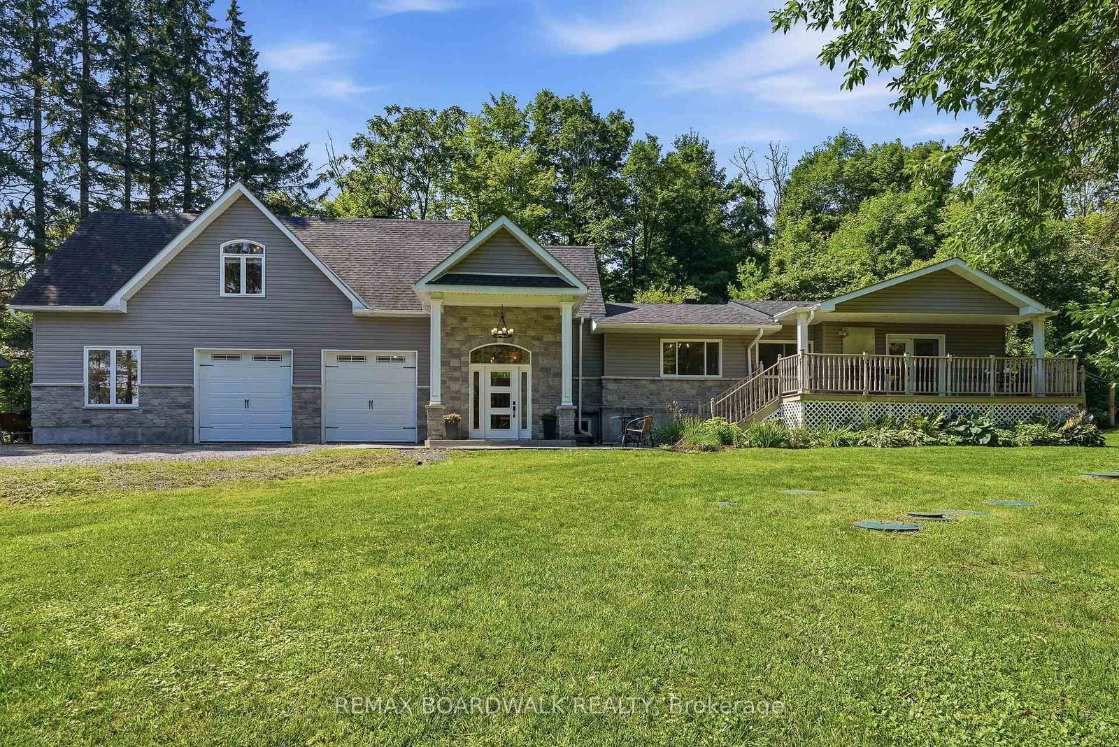 1110 Dunning Road • Orleans, ON photo 2