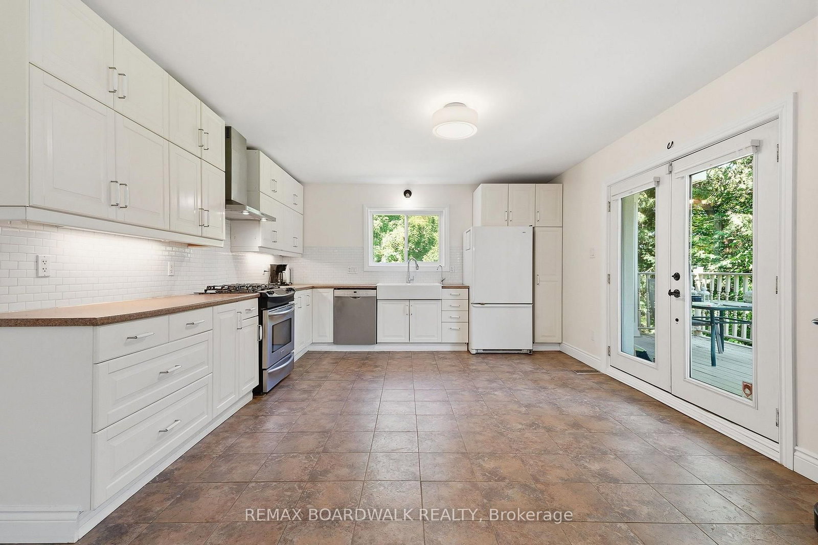 1110 Dunning Road • Orleans, ON photo 9