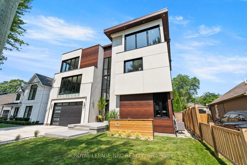 10 Pawling Street