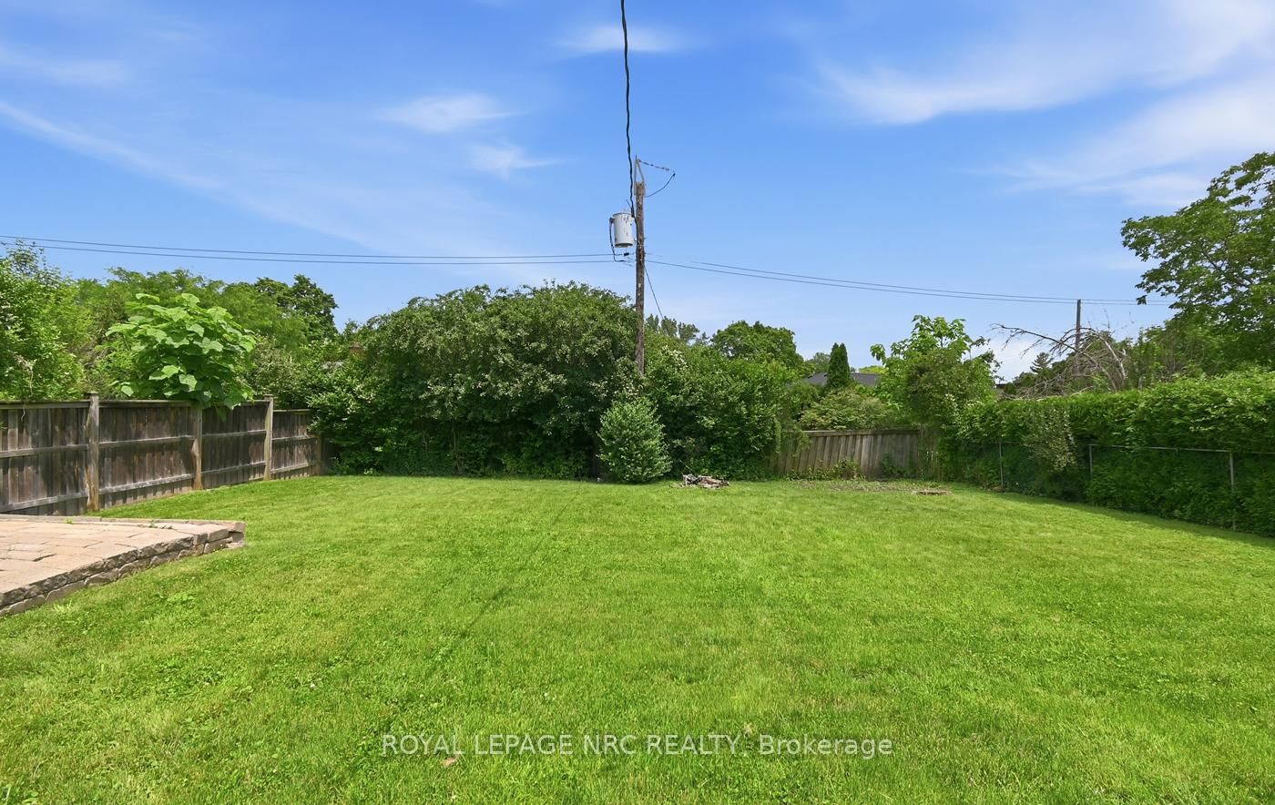 179 Woodside Drive • St. Catharines, ON photo 36