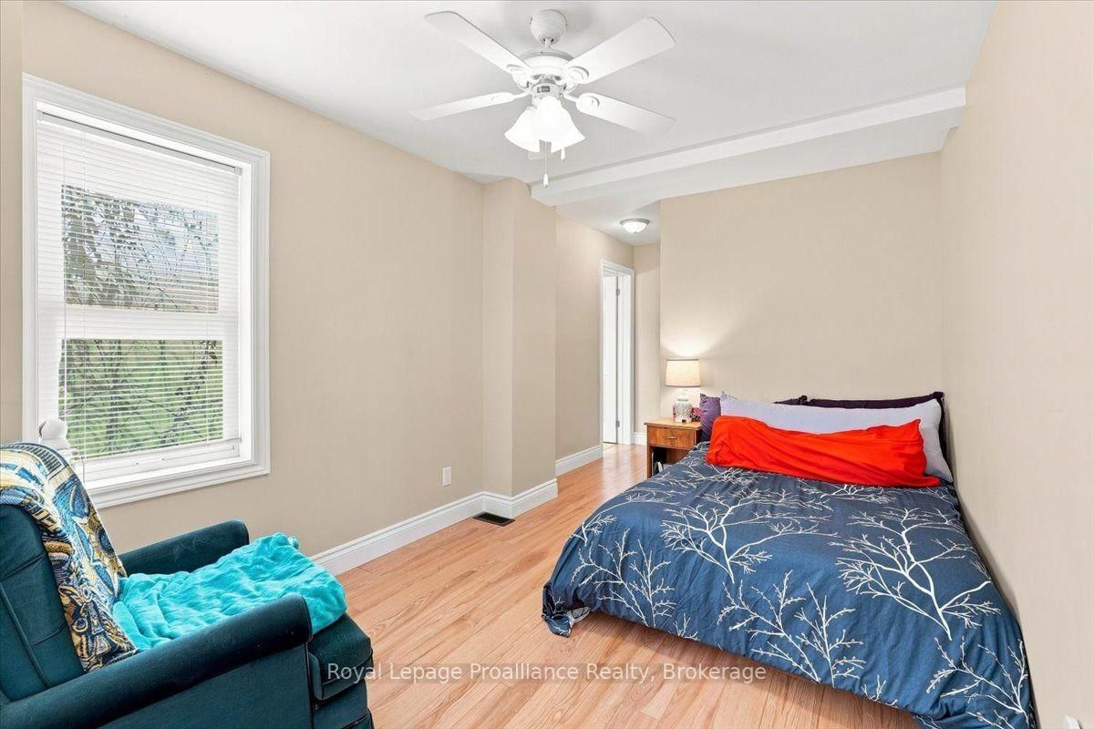 611 County Rd 15 • Prince Edward County, ON photo 15