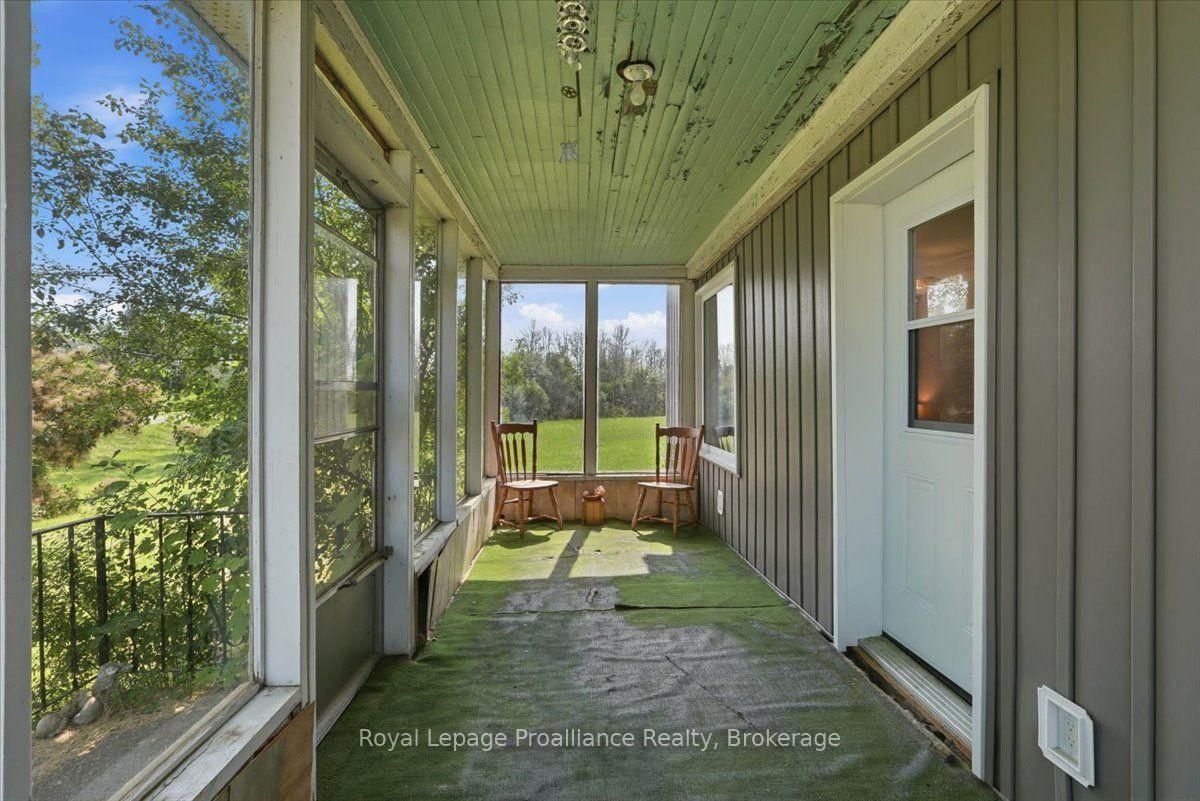 611 County Rd 15 • Prince Edward County, ON photo 27