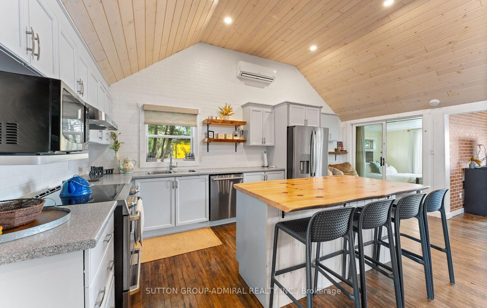 309 Avery Point Road • Kawartha Lakes, ON photo 11