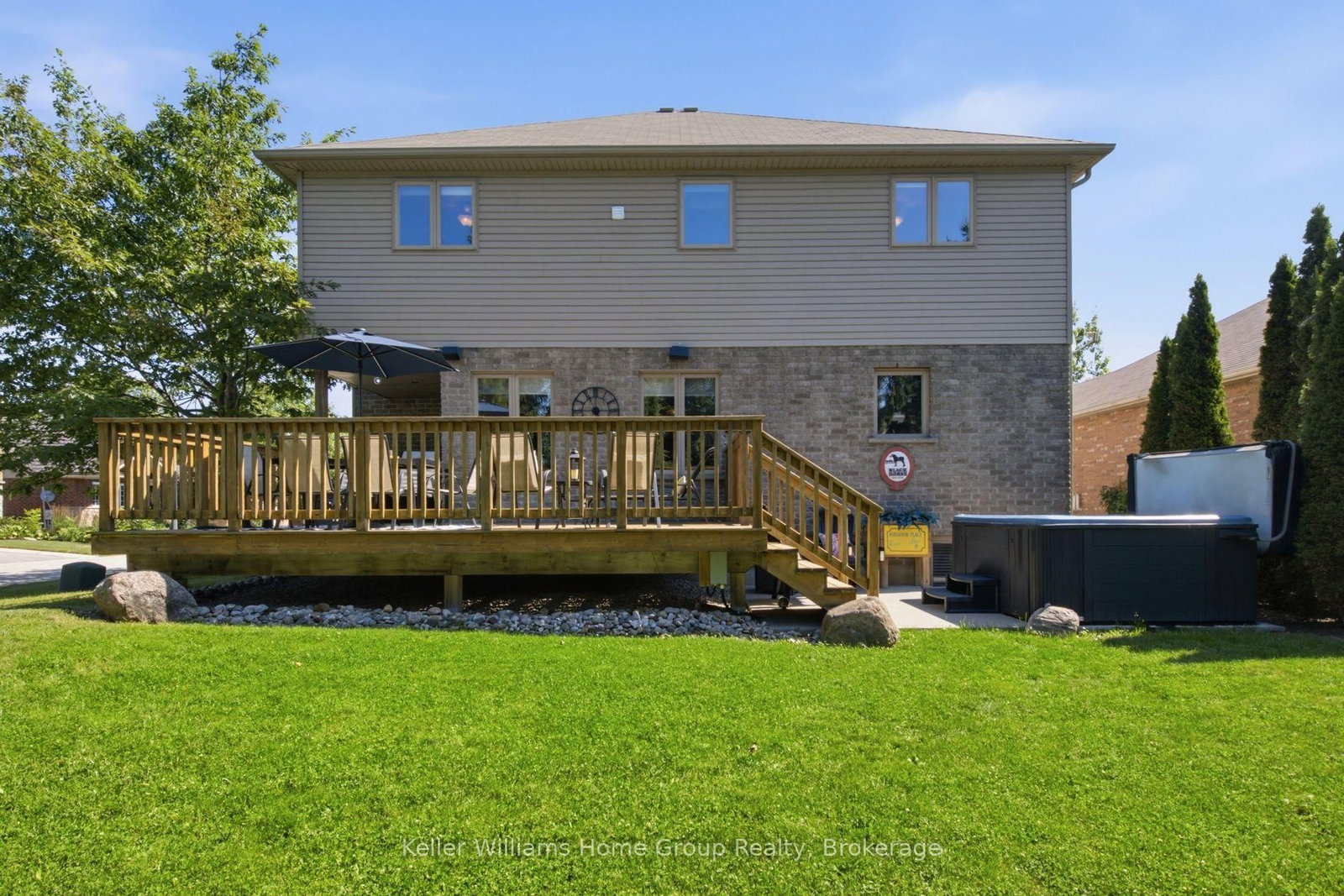 30 Inett Way • Centre Wellington, ON photo 39