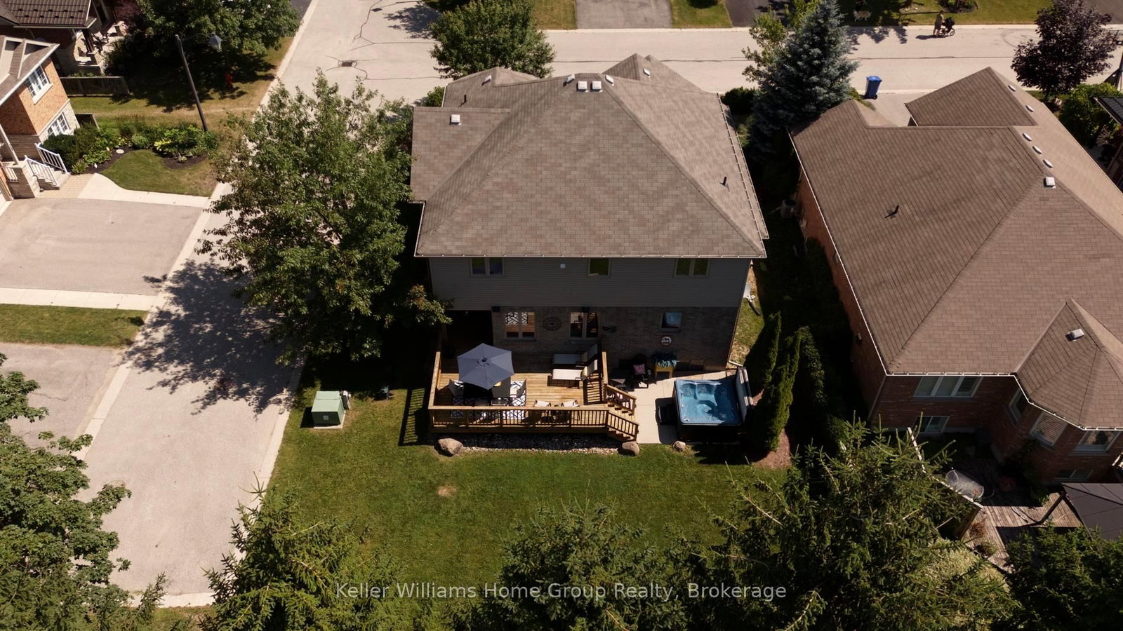30 Inett Way • Centre Wellington, ON photo 42