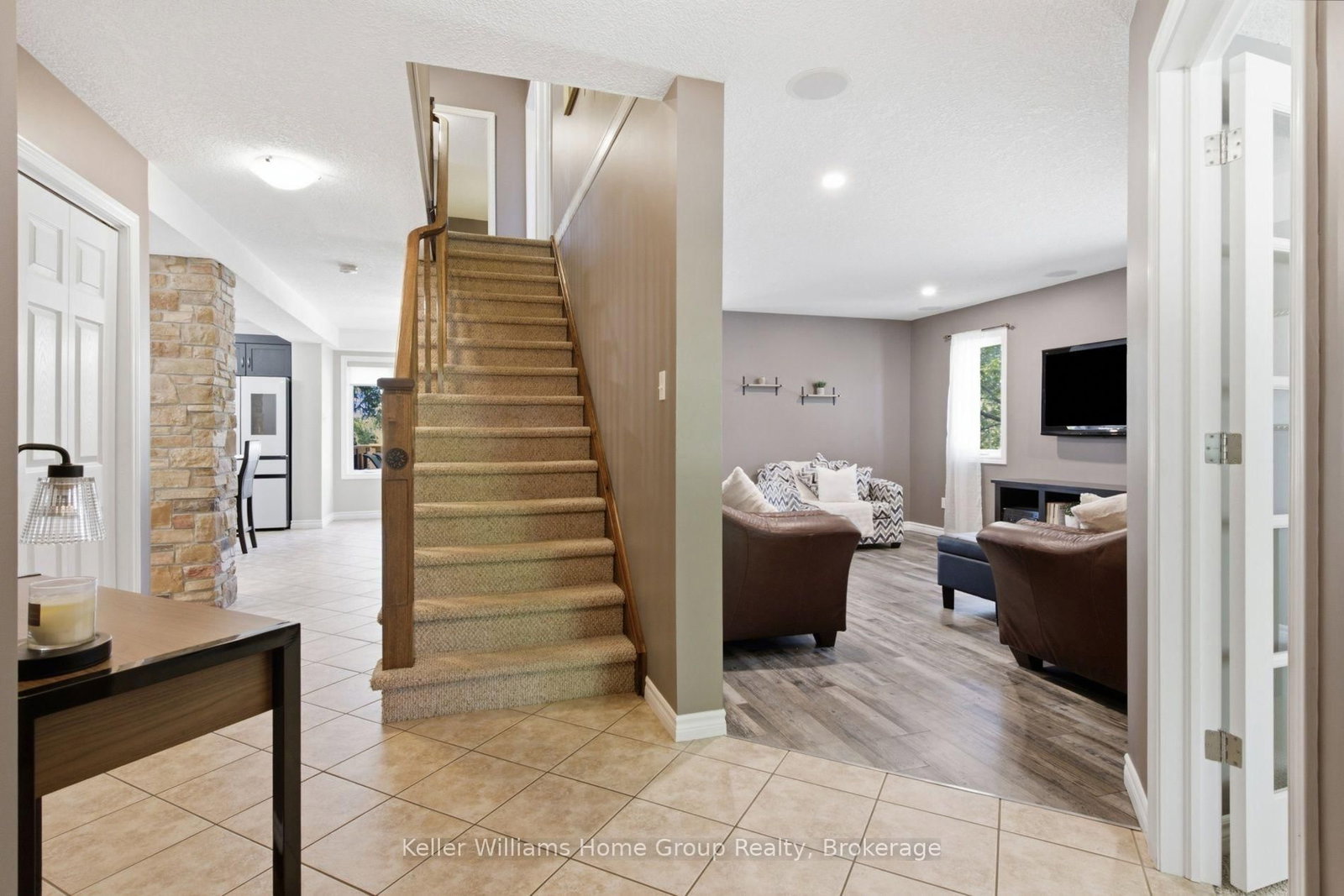 30 Inett Way • Centre Wellington, ON photo 5