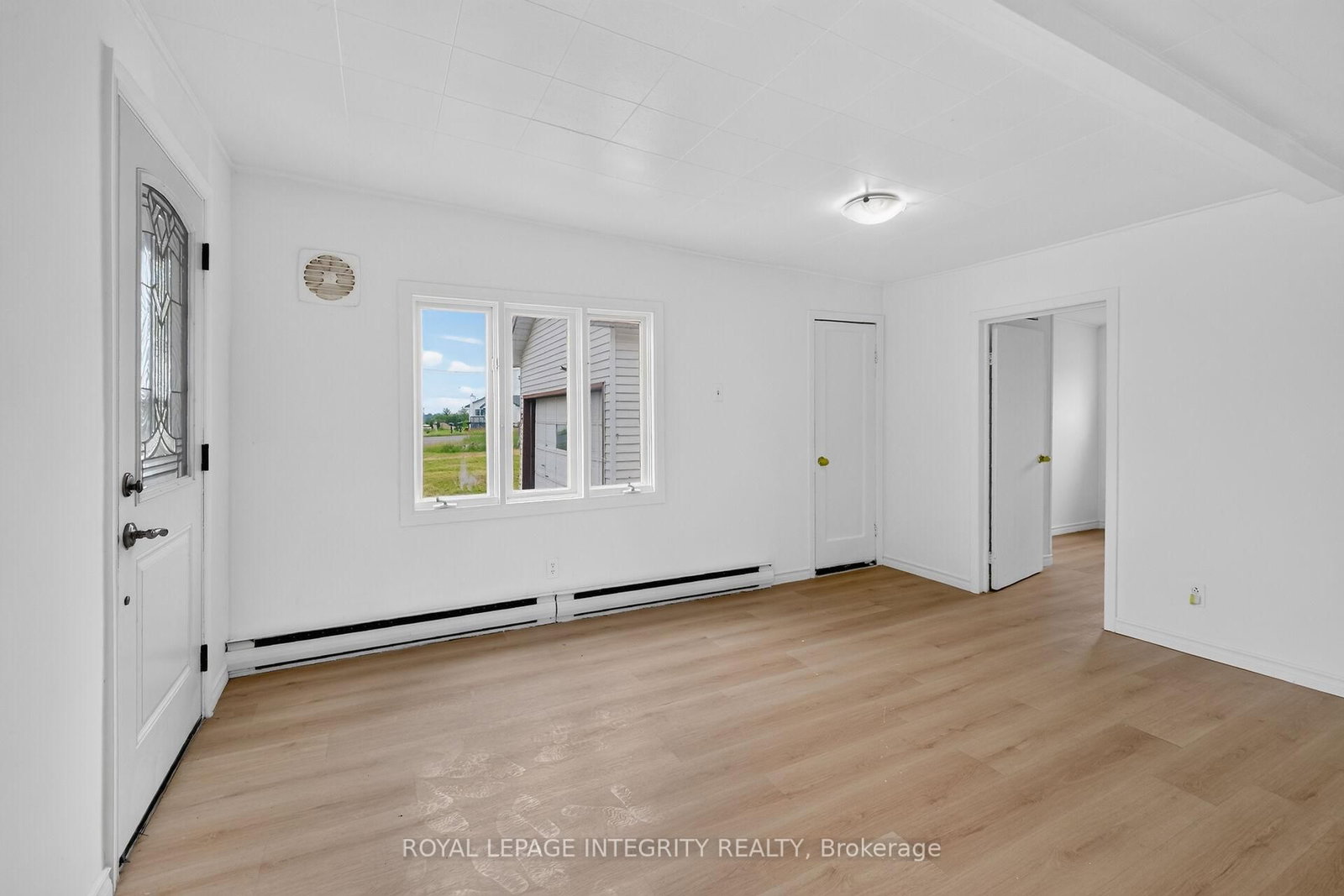 3156 Old Highway 17 Road • Clarence-Rockland, ON photo 11