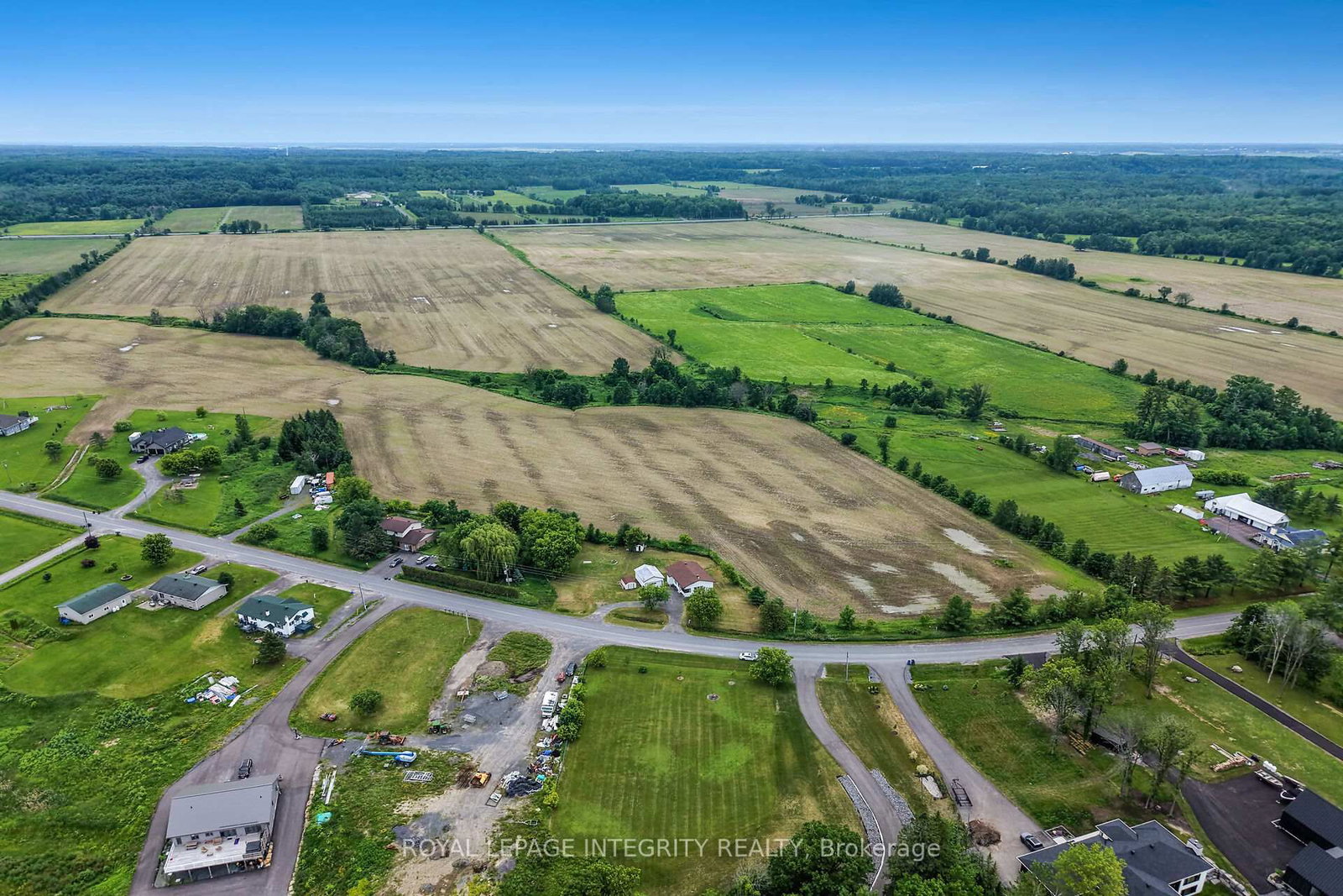 3156 Old Highway 17 Road • Clarence-Rockland, ON photo 39