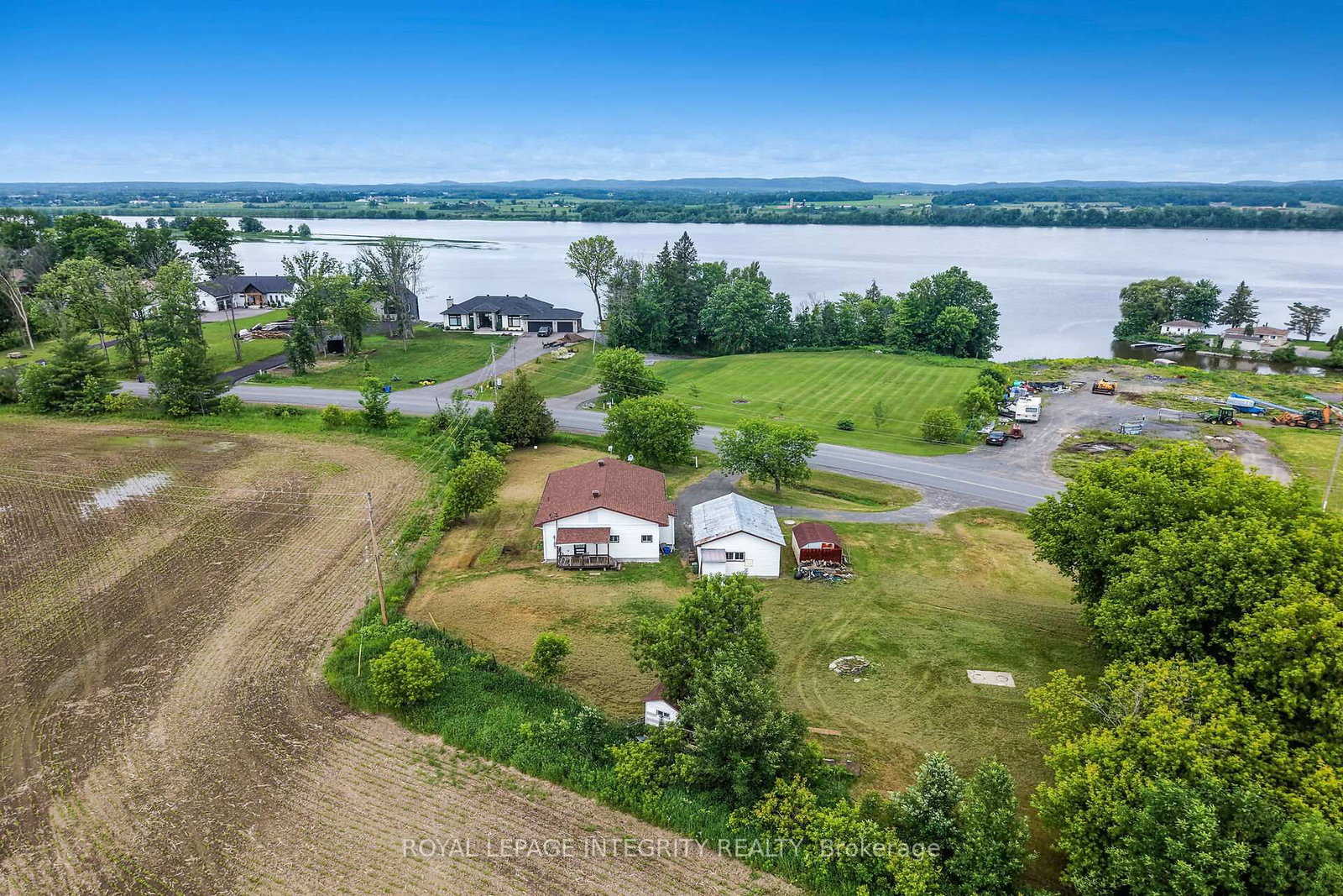 3156 Old Highway 17 Road • Clarence-Rockland, ON photo 45