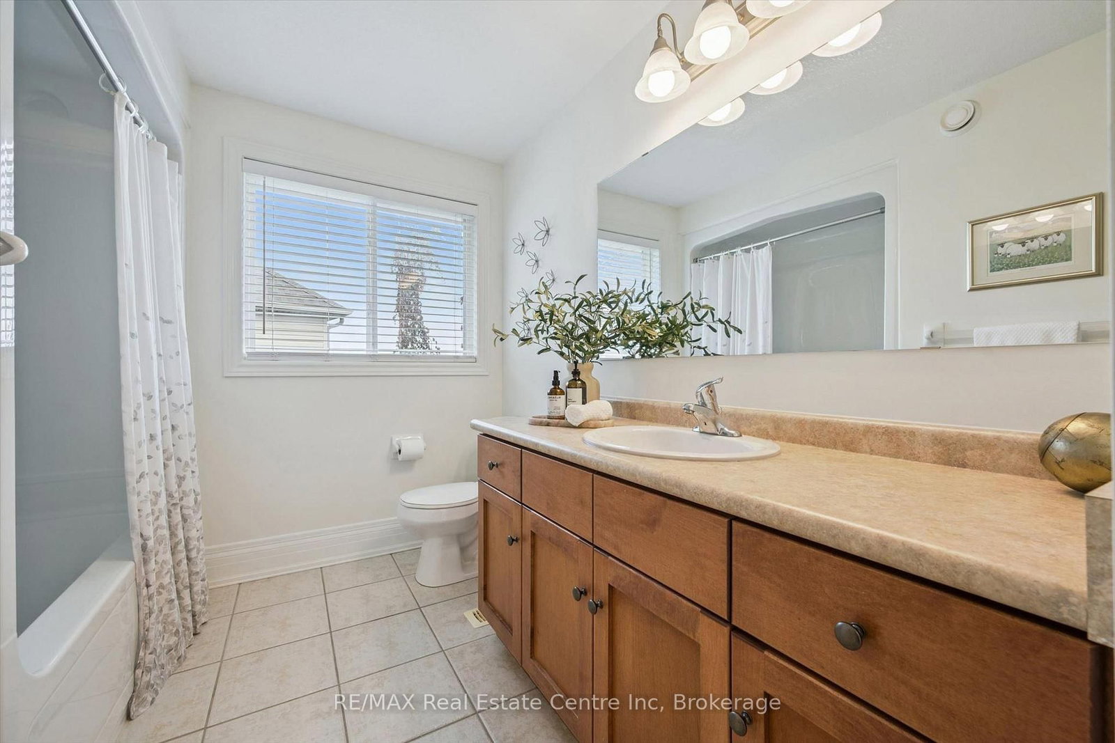 34 Whetstone Crescent • Guelph, ON photo 30