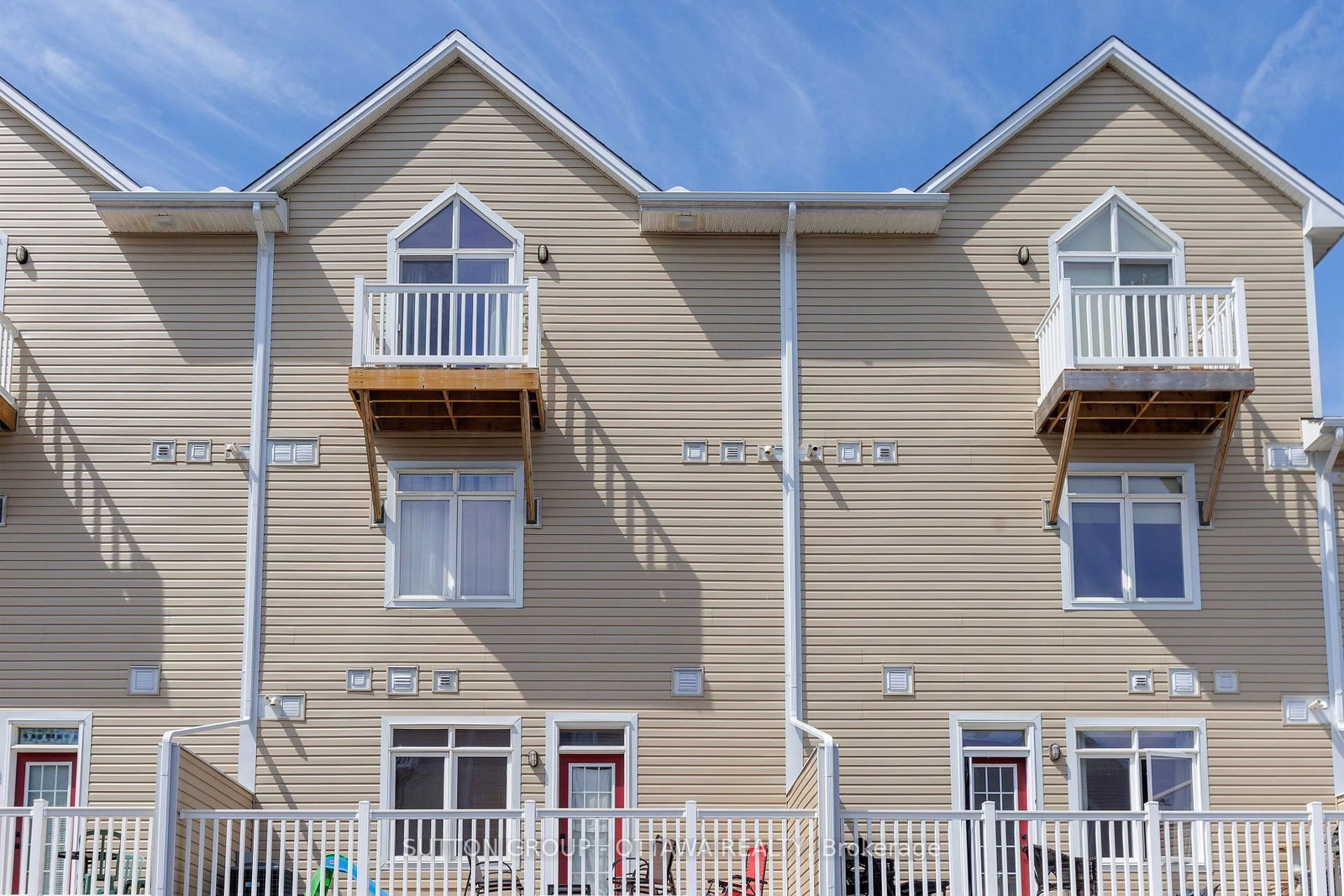 105 Eye Bright Crescent • #25 • Ottawa, ON photo 39