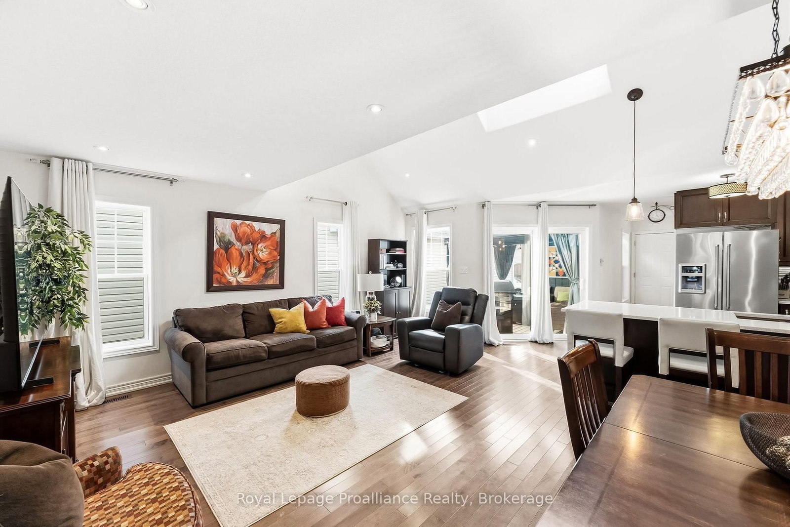 268 Strachan Street • Port Hope, ON photo 8