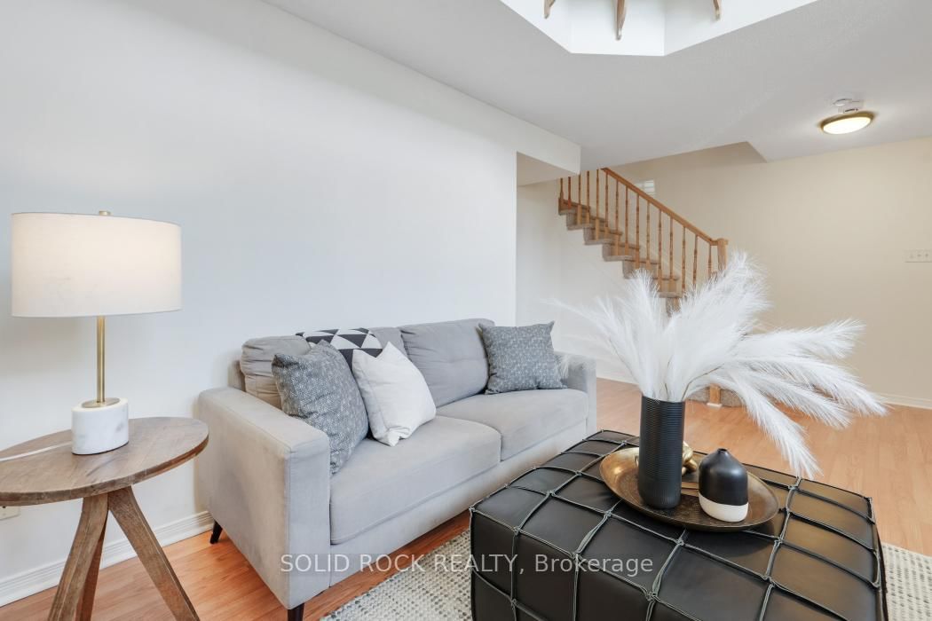 1701 Blohm Drive • #13 • Ottawa, ON photo 12