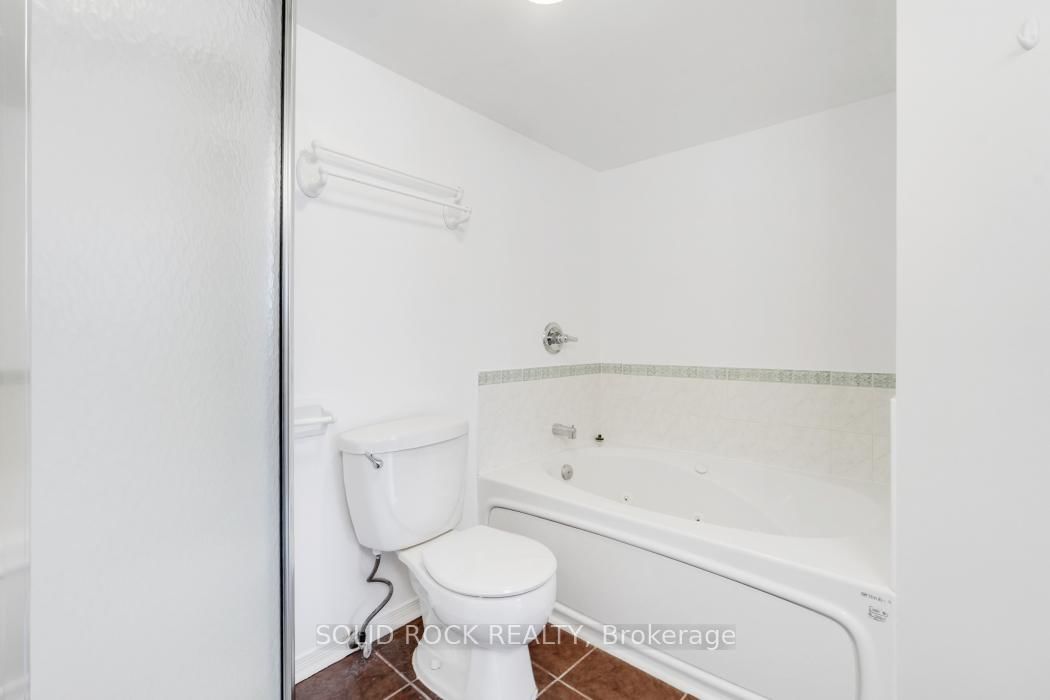 1701 Blohm Drive • #13 • Ottawa, ON photo 25