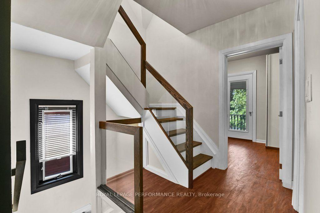 168 Stewart Street • Ottawa, ON photo 15