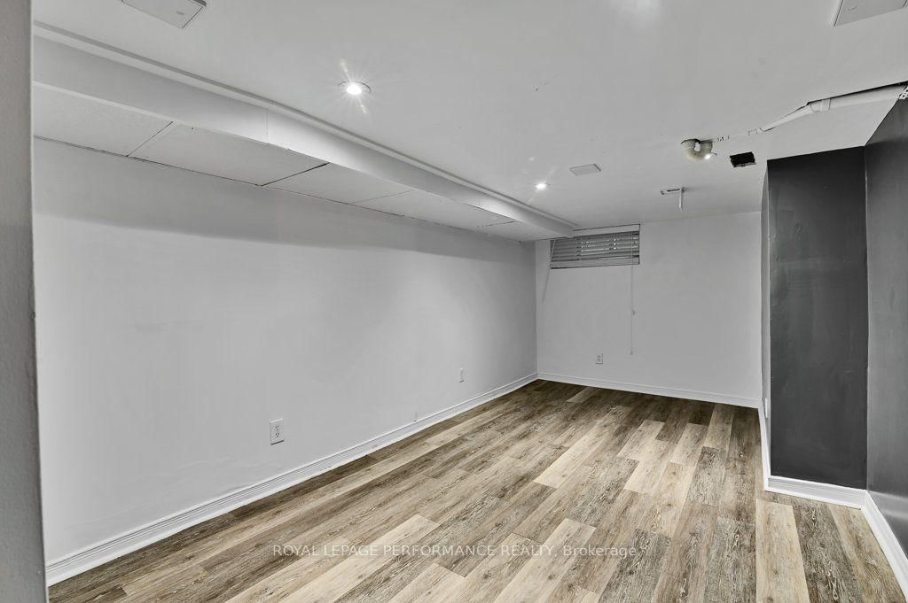 168 Stewart Street • Ottawa, ON photo 29