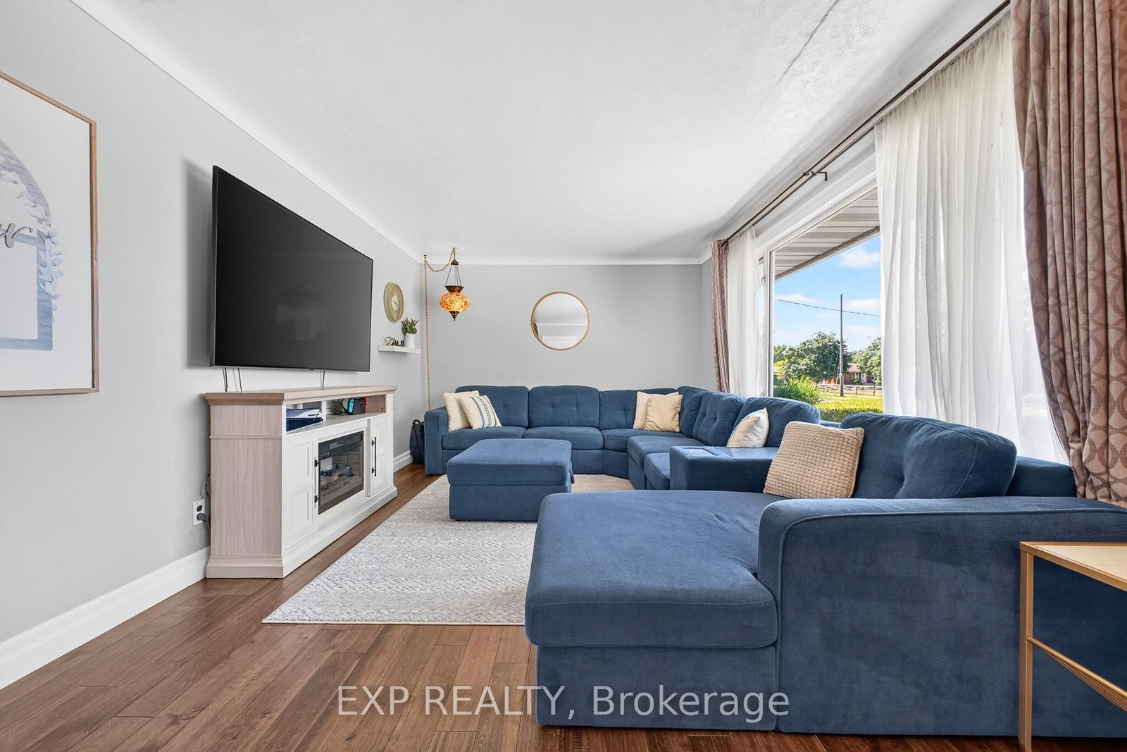 8 Dunraven Avenue • St. Catharines, ON photo 12