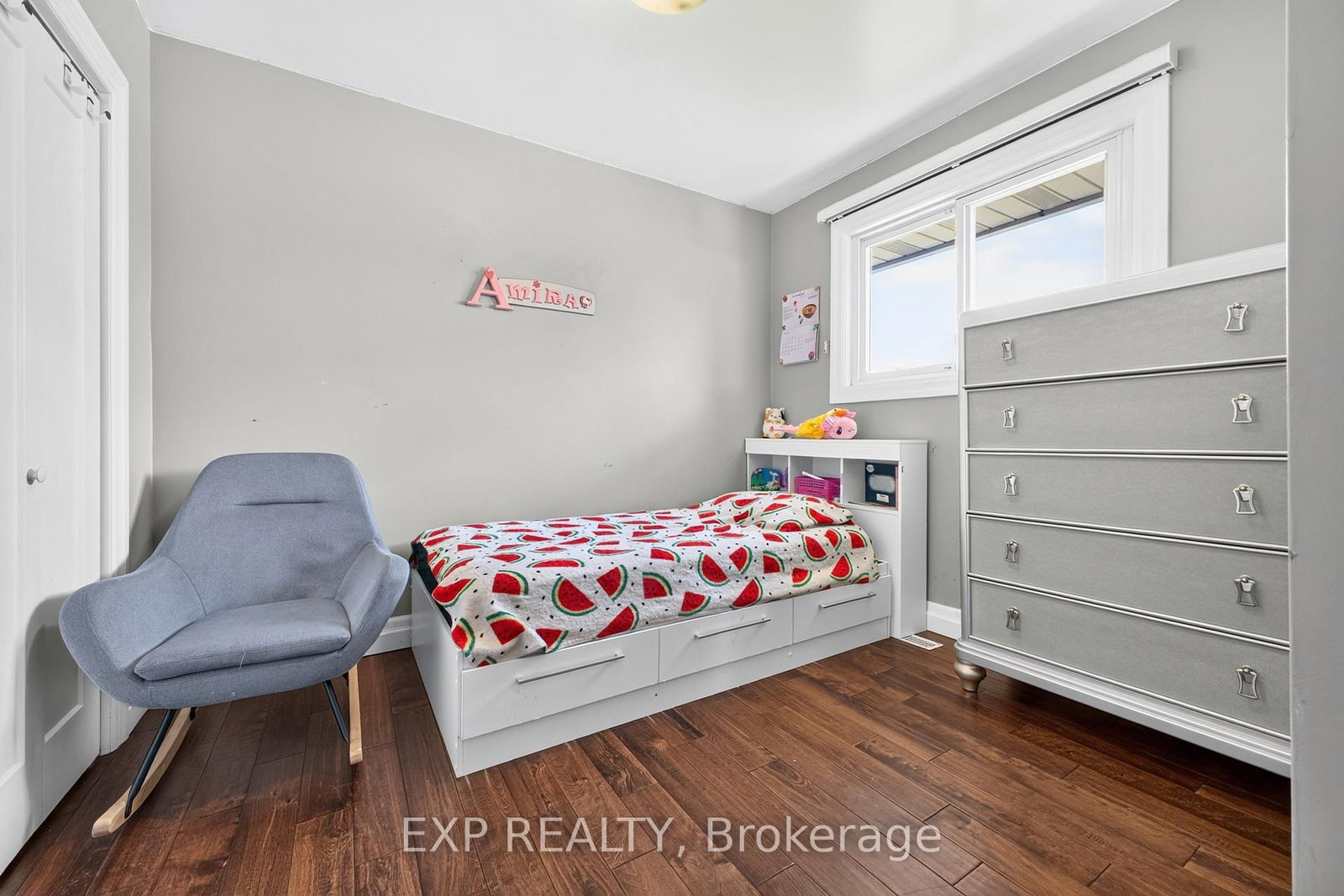 8 Dunraven Avenue • St. Catharines, ON photo 23
