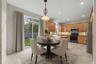 203 Harbour View Street • Ottawa, ON photo 4