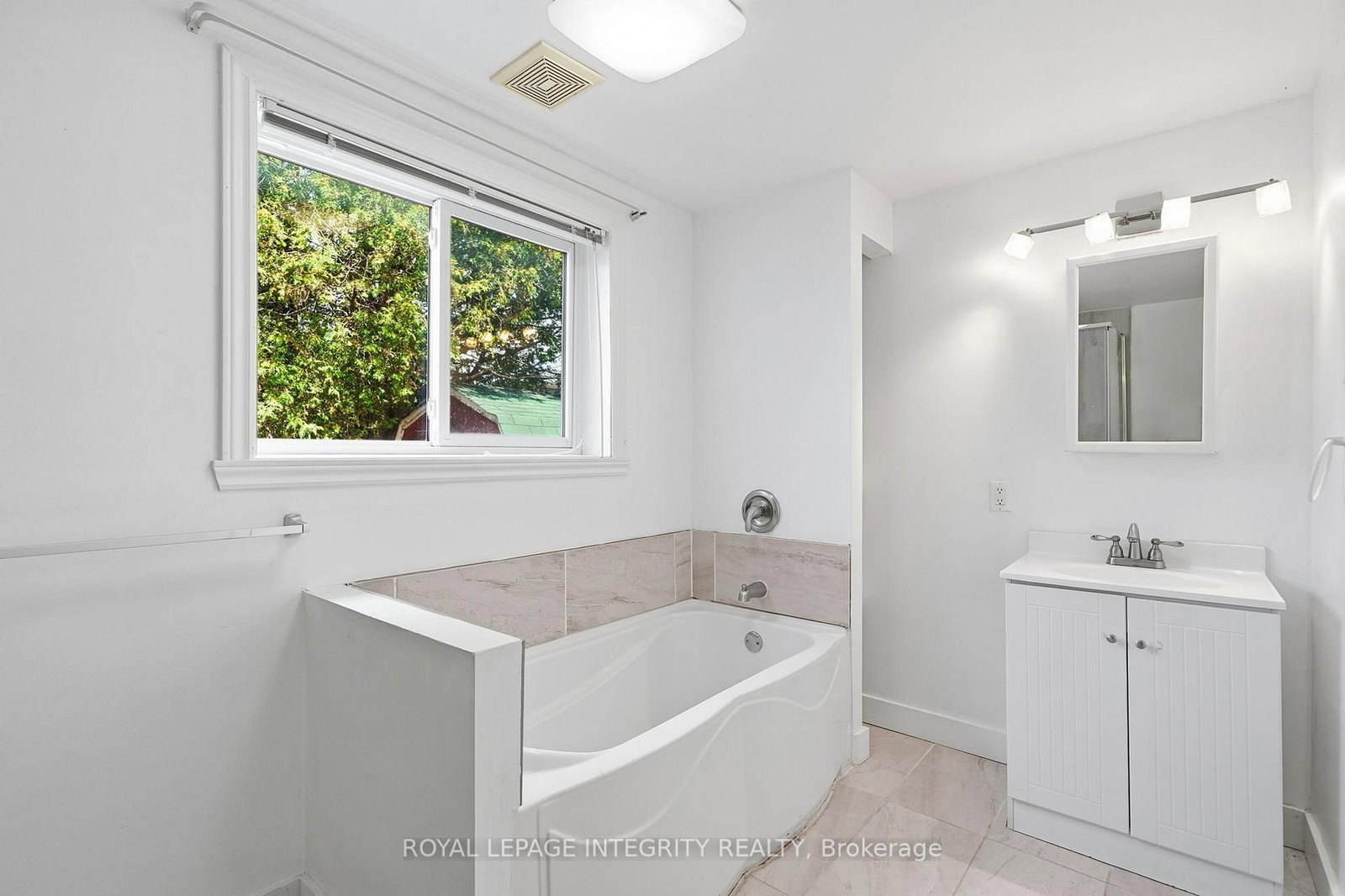 263 BERTHA Street • Hawkesbury, ON photo 16
