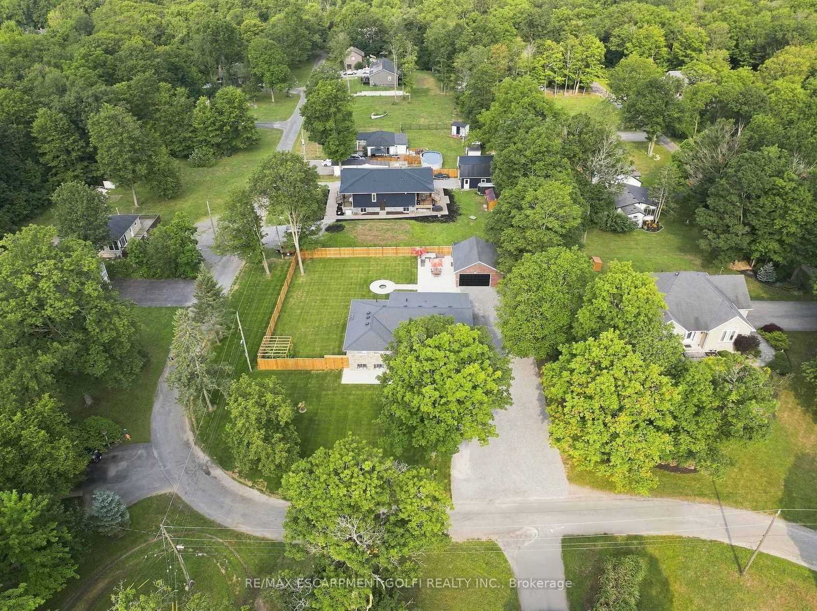 Listing Image 44