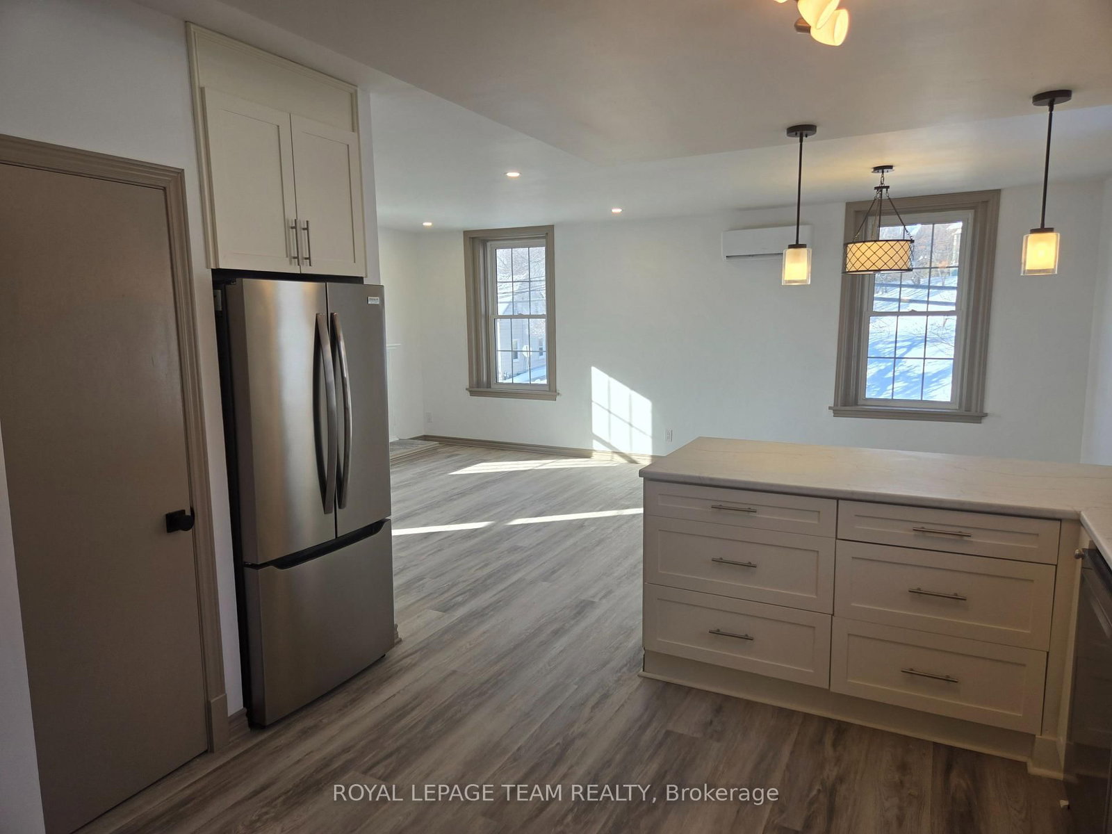 106 Renfrew Street S • Pakenham, ON photo 25