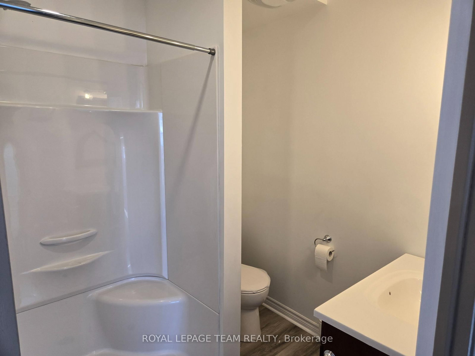 106 Renfrew Street S • Pakenham, ON photo 28