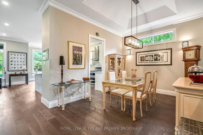 249 Delacourt Road • London North, ON photo 3